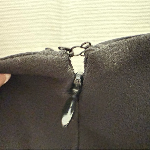 Talbots 14P Black Sheath Dress Short Sleeve Midi Career,‎ Office, Cocktail, Date - Picture 5 of 8